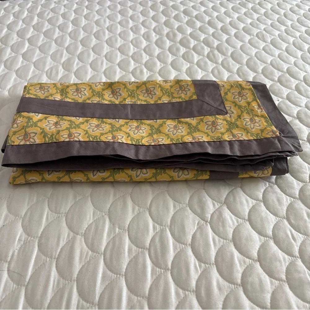 TWO Martha Stewart Euro 100% Cotton Pillow‎ Shams Gold Floral French Country